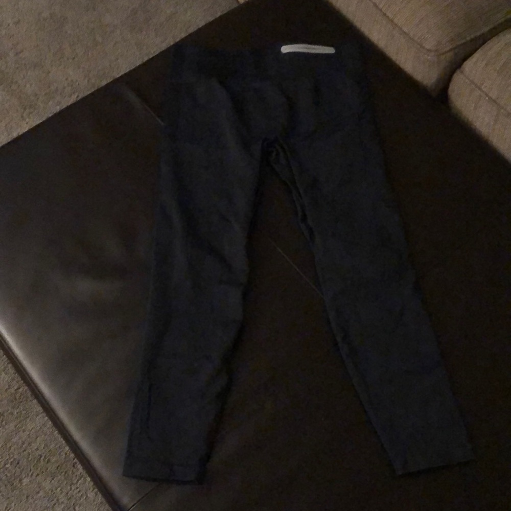 UA compression leggings